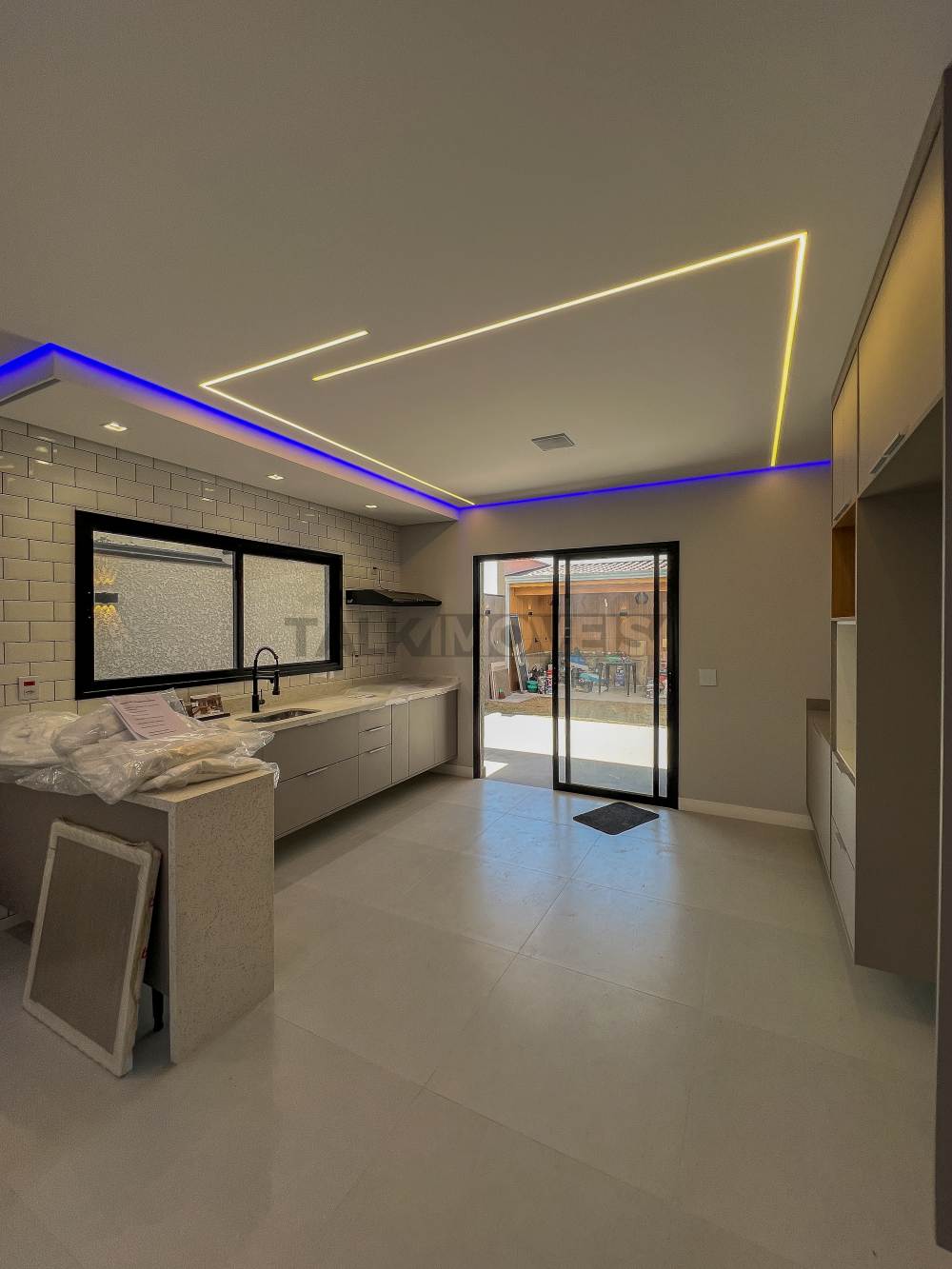 Casa em Condomínio Villas do Jaguari Santana de Parnaiba 