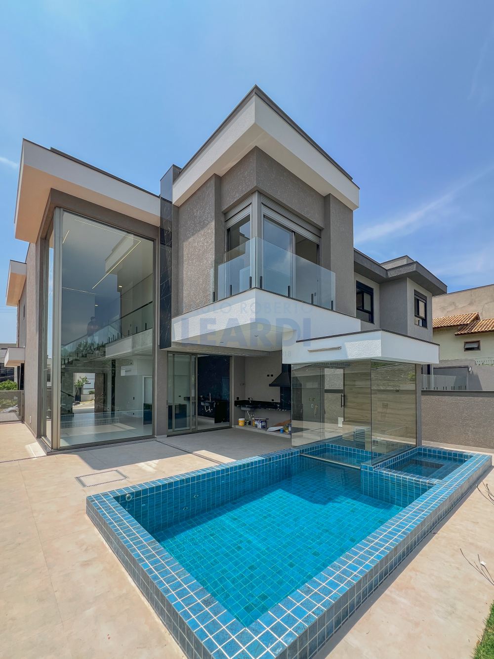 Casa em Condomínio New Ville Santana DE Parnaiba 